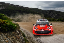 Ogier reigns supreme for TGR-WRT on rain-hit day