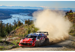 Solberg stretches lead over TGR-WRT team-mates