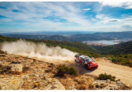 Solberg seizes lead before decisive final day for TGR-WRT trio
